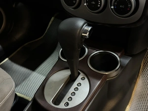 Хетчбэк Mazda Verisa 2005 года, 447000 рублей, Красноярск
