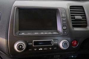 Седан Honda Civic 2008 года, 999000 рублей, Омск