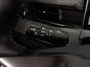 Внедорожник Toyota RAV4 2025 года, 4699000 рублей, Тюмень