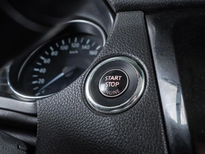 Внедорожник Nissan X-Trail 2017 года, 2000000 рублей, Волгоград