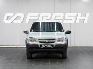 Внедорожник Chevrolet Niva 2019 года, 549000 рублей, Сургут