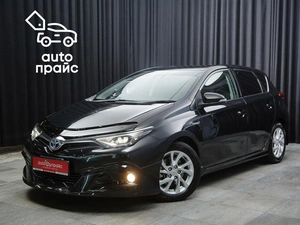 Хетчбэк Toyota Auris 2016 года, 1550000 рублей, Красноярск