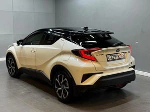 Внедорожник Toyota C-HR 2018 года, 2127000 рублей, Красноярск