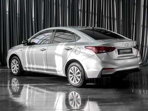 Седан Hyundai Solaris 2018 года, 1365000 рублей, Тюмень