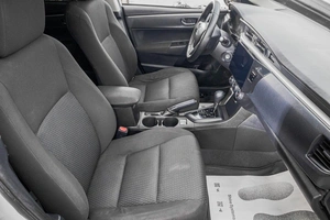 Седан Toyota Corolla 2013 года, 1349000 рублей, Барнаул