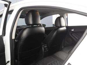 Седан Kia Cerato 2013 года, 1110000 рублей, Омск