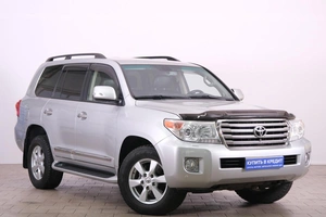 Внедорожник Toyota Land Cruiser 2013 года, 5099000 рублей, Омск