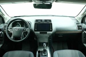 Внедорожник Toyota Land Cruiser Prado 2022 года, 6656000 рублей, Красноярск