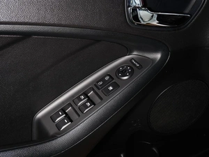 Седан Kia Cerato 2015 года, 1339999 рублей, Тверь