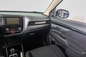 Внедорожник Mitsubishi Outlander 2021 года, 1999000 рублей, Пермь