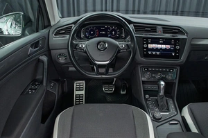 Внедорожник Volkswagen Tiguan 2019 года, 2797000 рублей, Красноярск