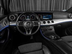 Седан Mercedes-benz E-класс 2019 года, 3199000 рублей, Тюмень