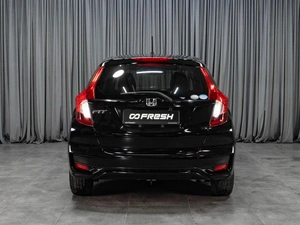 Хетчбэк Honda Fit 2018 года, 1189000 рублей, Тюмень