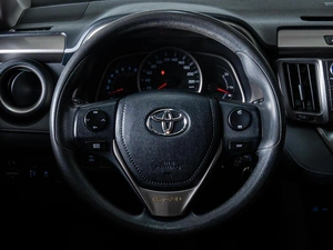 Внедорожник Toyota RAV4 2013 года, 1749000 рублей, Ставрополь