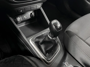 Седан Hyundai Solaris 2019 года, 1120000 рублей, Казань
