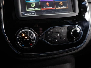 Внедорожник Renault Kaptur 2017 года, 1349000 рублей, Тюмень