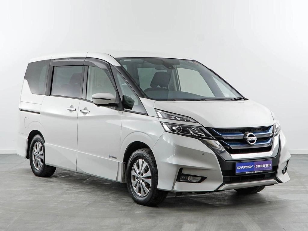 Минивэн Nissan Serena 2018 года, 2189050 рублей, Москва