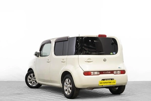 Минивэн Nissan Cube 2010 года, 679000 рублей, Барнаул