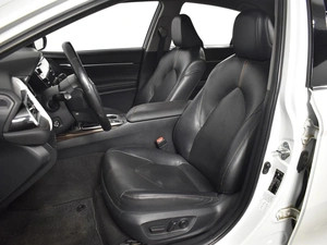 Седан Toyota Camry 2019 года, 2763100 рублей, Казань