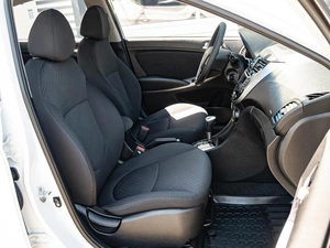Седан Hyundai Solaris 2014 года, 1075000 рублей, Краснодар