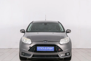 Хетчбэк Ford Focus 2011 года, 749000 рублей, Красноярск
