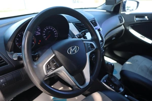 Седан Hyundai Solaris 2016 года, 1300000 рублей, Мирное