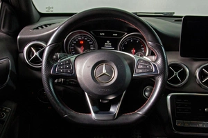 Внедорожник Mercedes-benz GLA-класс 2017 года, 2599000 рублей, Сургут