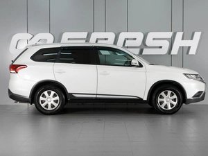 Внедорожник Mitsubishi Outlander 2019 года, 1980000 рублей, Красный Пахарь