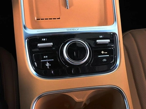 Внедорожник Geely Galaxy Starship 7 2025 года, 3219000 рублей, Аксай