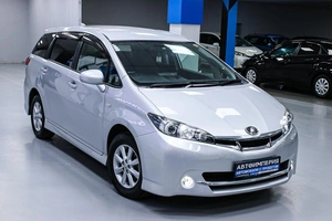 Минивэн Toyota Wish 2010 года, 1348000 рублей, Солонцы