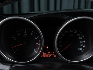 Седан Mazda 3 2009 года, 810000 рублей, Волгоград