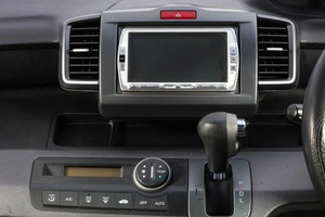 Минивэн Honda Freed 2010 года, 1189000 рублей, Новосибирск