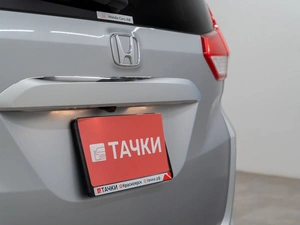 Минивэн Honda Freed 2022 года, 2000000 рублей, Красноярск
