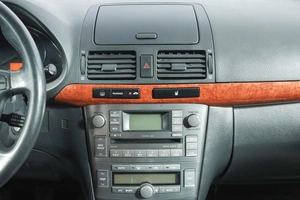 Седан Toyota Avensis 2006 года, 729000 рублей, Новосибирск