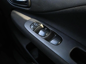 Минивэн Nissan Serena 2016 года, 1749000 рублей, Кирилловка