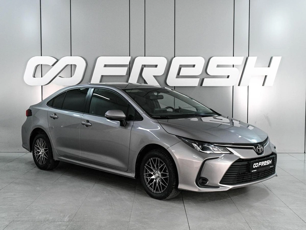 Седан Toyota Corolla 2019 года, 2079000 рублей, Аксай