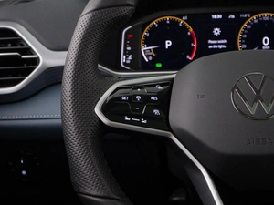 Внедорожник Volkswagen Tharu 2024 года, 2750999 рублей, Москва