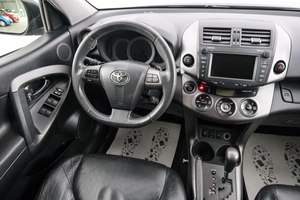 Внедорожник Toyota RAV4 2012 года, 1429000 рублей, Красноярск