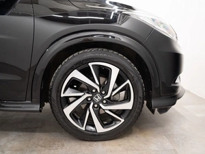 Внедорожник Honda Vezel 2016 года, 1800000 рублей, Красноярск