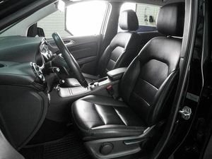 Хетчбэк Mercedes-benz B-класс 2013 года, 974000 рублей, Воронеж