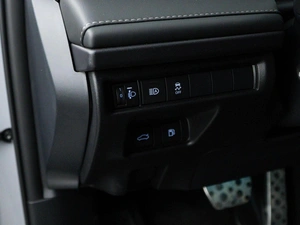 Седан Toyota Camry 2024 года, 4249999 рублей, Москва