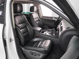 Внедорожник Volkswagen Touareg 2015 года, 2549000 рублей, Воронеж