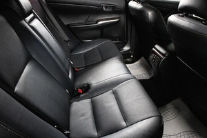 Седан Toyota Camry 2017 года, 2299000 рублей, Сургут