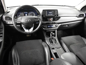 Хетчбэк Hyundai i30 2017 года, 1299900 рублей, Казань