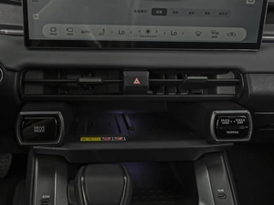 Внедорожник Toyota RAV4 2026 года, 4280000 рублей, Ставрополь