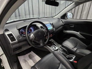 Внедорожник Peugeot 4007 2011 года, 1050000 рублей, Красноярск