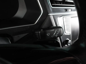 Внедорожник Volkswagen Tiguan 2016 года, 2449000 рублей, Воронеж