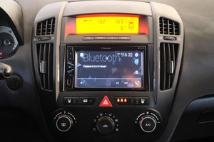 Хетчбэк Kia Ceed 2007 года, 699000 рублей, Омск