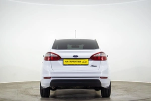 Седан Ford Fiesta 2015 года, 789000 рублей, Оренбург