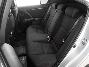 Седан Toyota Avensis 2009 года, 919000 рублей, Тюмень